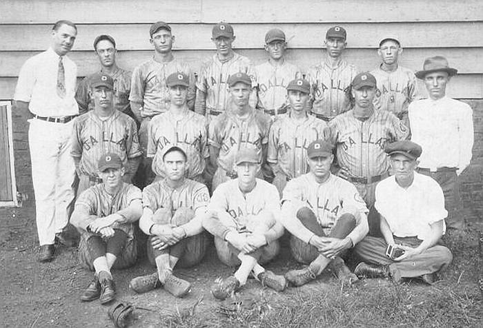 Dallas Mill Baseball Team - Late 1920s or Early 1930s